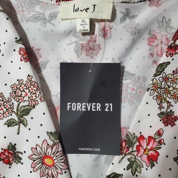 Floral Drawstring front Crop top XL - Picture 5 of 7